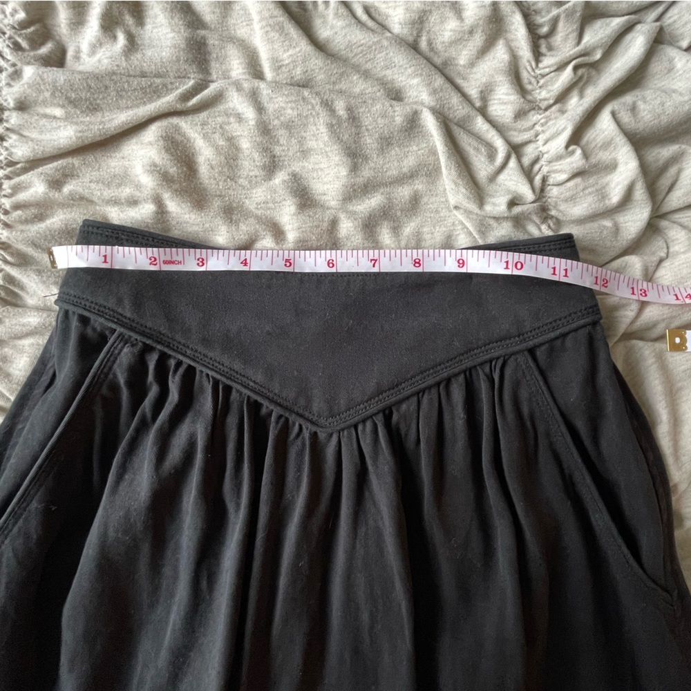 EUC Wilfred Gabrielle skirt
